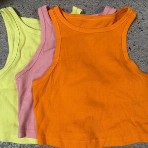 Bundle of 3 Wild fable size small tanks